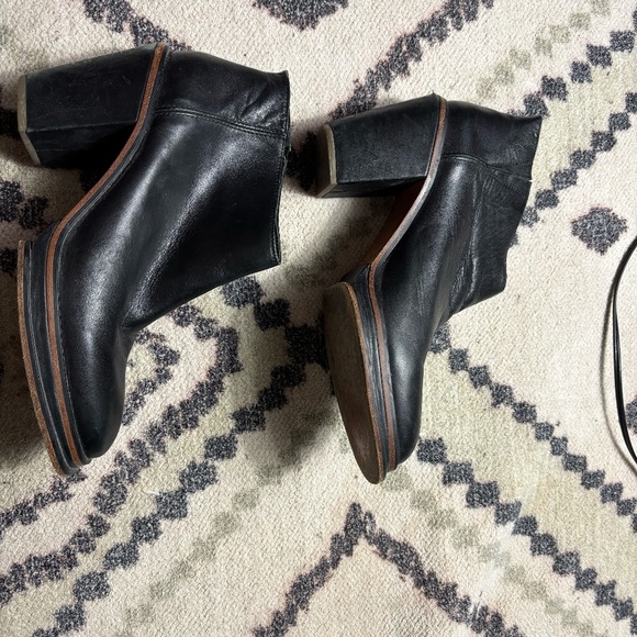 Rachel Comey - Leather ankle stacked heel booties - Picture 8 of 10